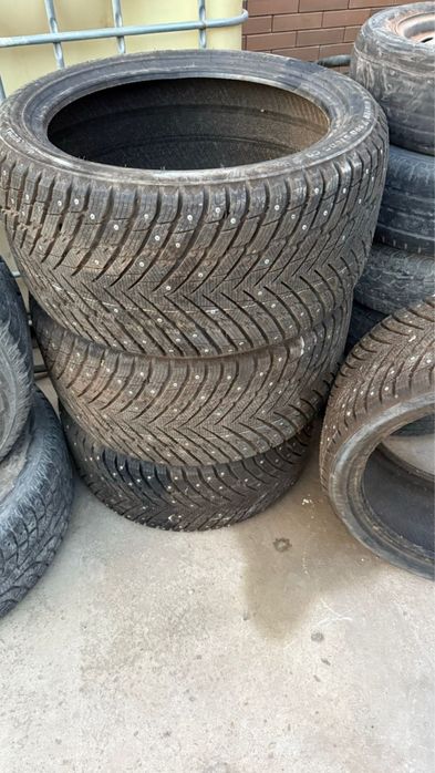 275/35/20  315/55/20 зимние покрышки разноширокие