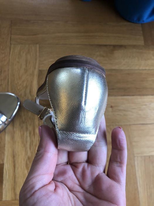 Vand sandale vagabond noi cu eticheta