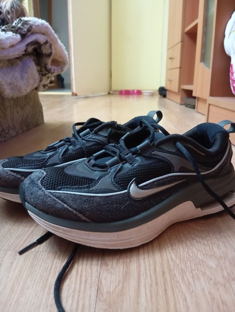 Обувки Nike air max
