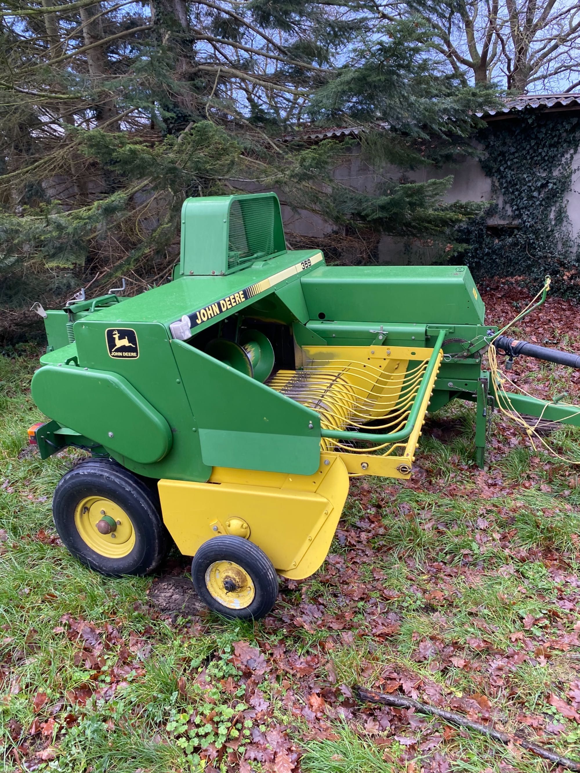 John Deere press Podborshik