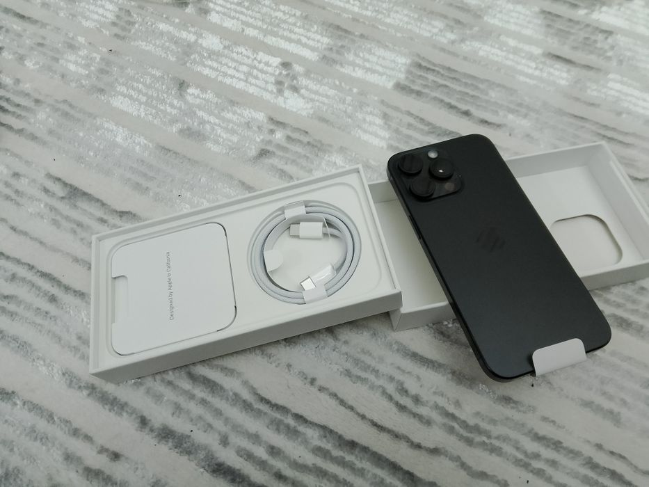 Iphone 15 pro max новый с гарантией