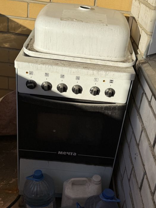 Плита рабочая, нужно лишь отмыть. 2000 тг. Самовызов