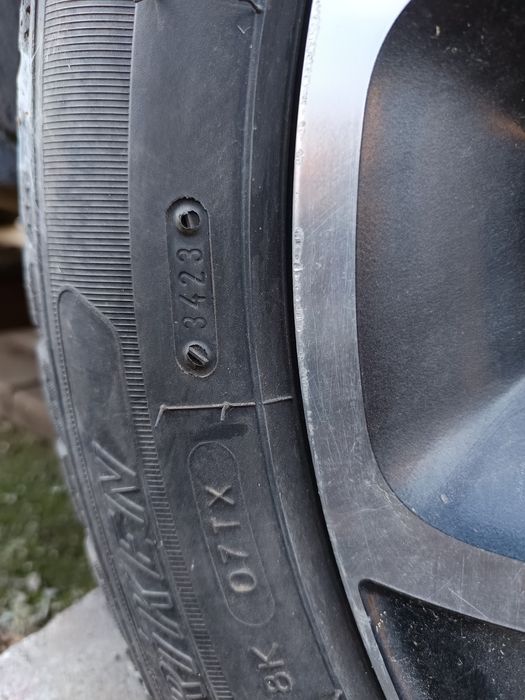 Гуми с джанти за субару 225/55/17