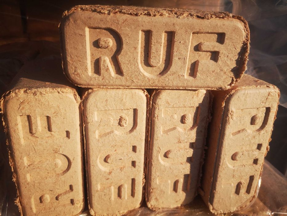 Brichete-RUF din fag