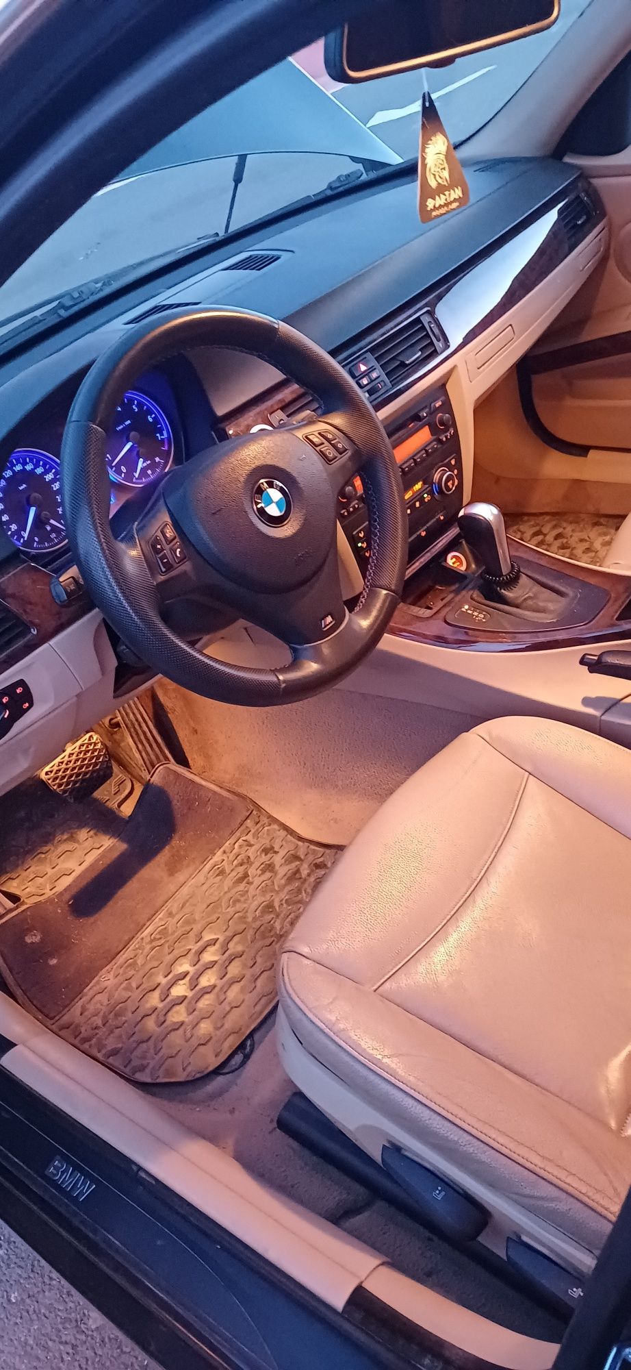 Vând BMW seria 3 E90