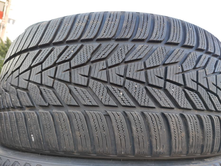 2бр Зимни гуми 255 35 21 - Hankook