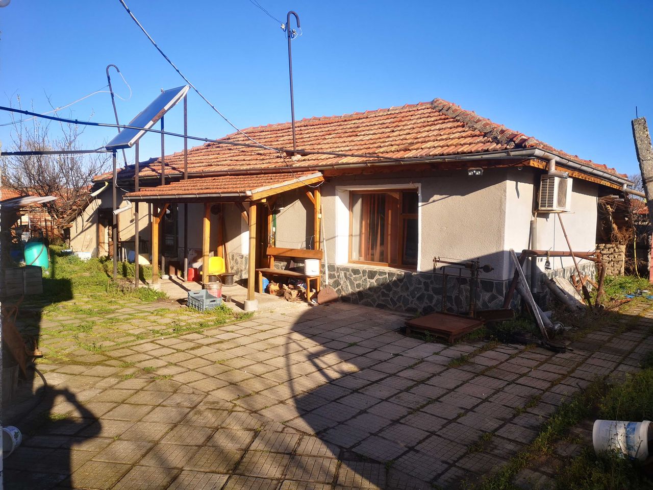 Продава се Къща в с. Цалапица, Област Пловдив - 300 кв.м за 417 €/кв.м - Снимка #2