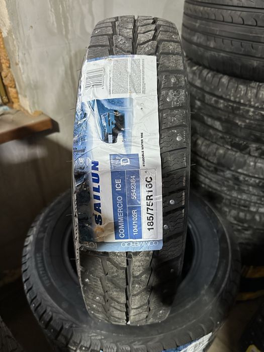 Продам новый китайский резину шипи.