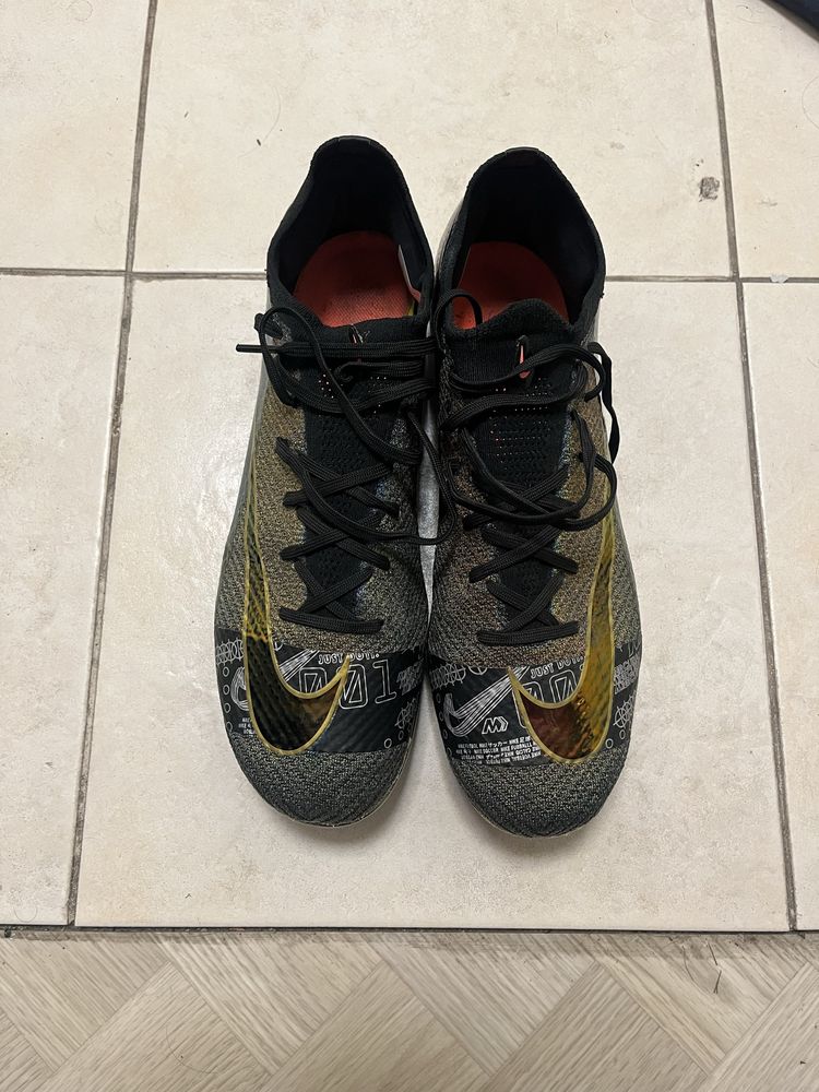 Nike Mercurial бутонки