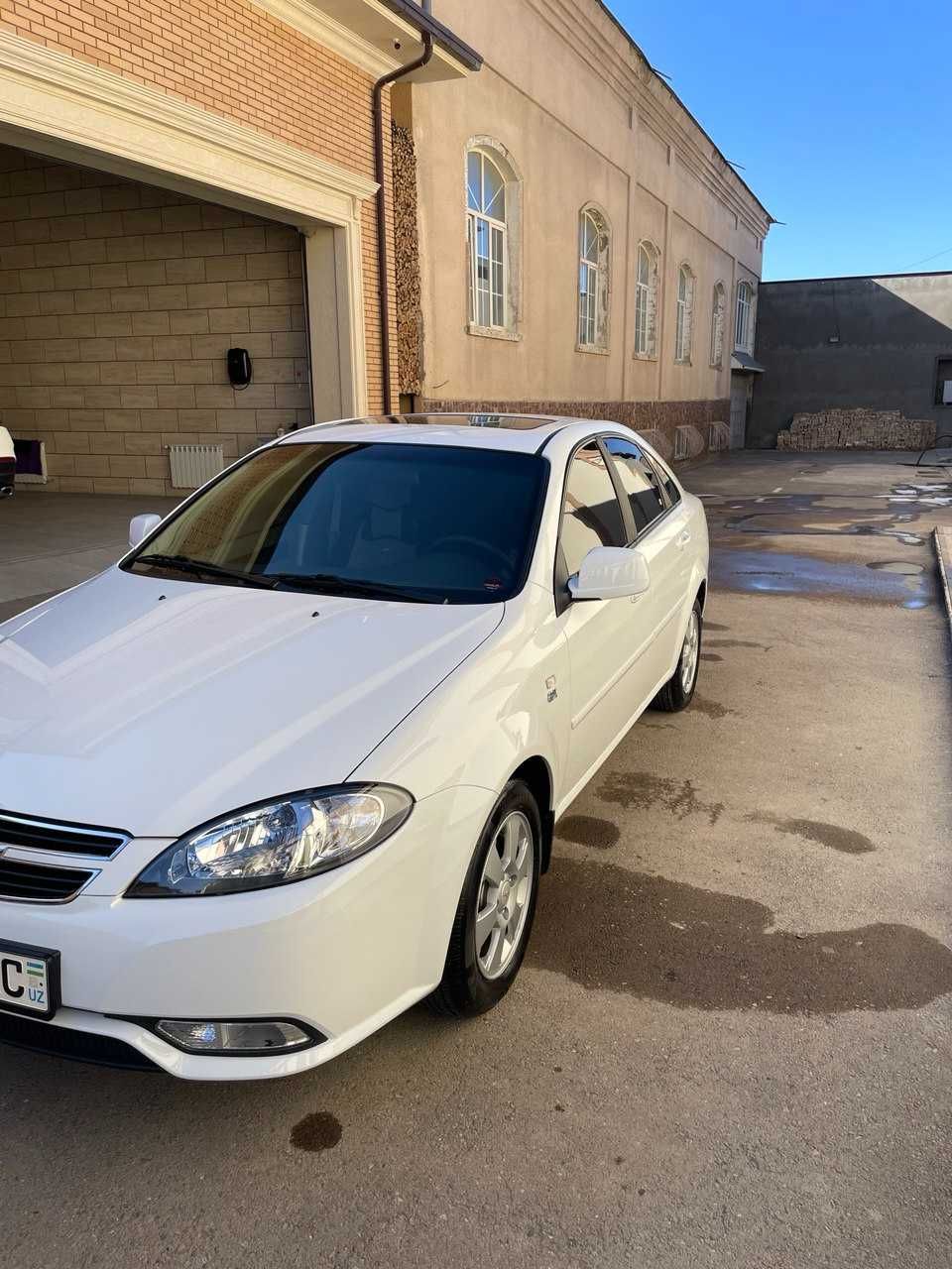 Chevrolet Gentra заводское состояние! 6000 км пробег! Янги! Идеал!