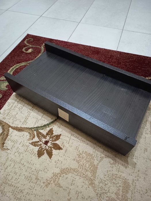 Подвижна стойка за компютър