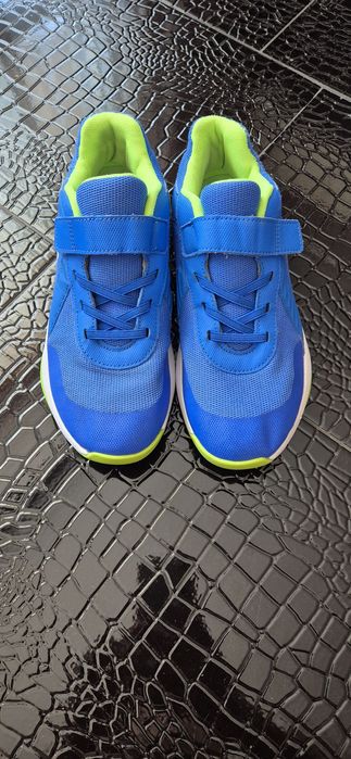 Маратонки Puma номер 38