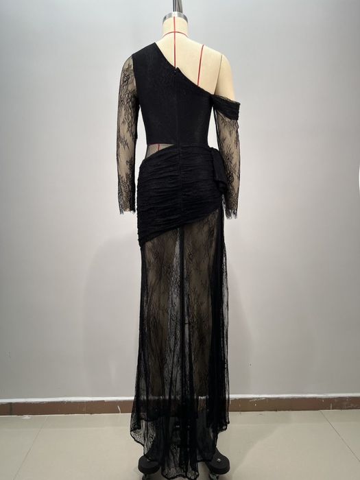 Рокля по модел на Miss Rosier