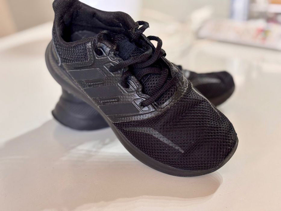 Детски обувки Adidas