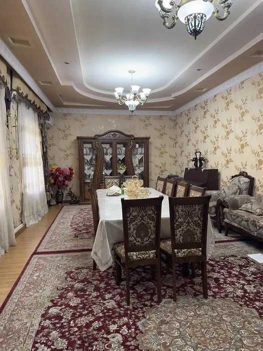 Продается Дом в Чиланзарском районе (Домбробат, 16 гор. больница)
