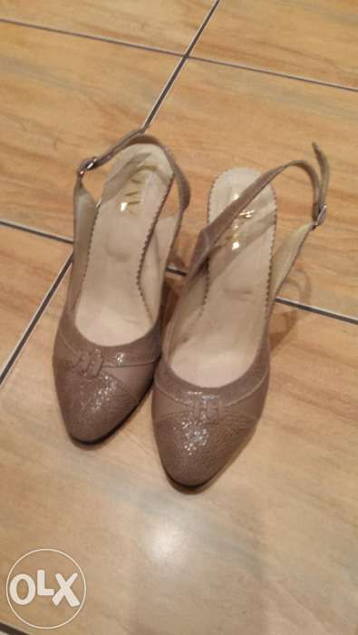 pantofi de piele eleganti 38