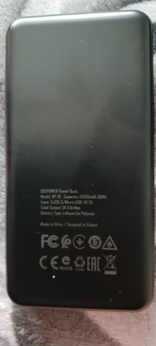 Baterie Externă Nouă care merge să îți încarci telefonul prin toate