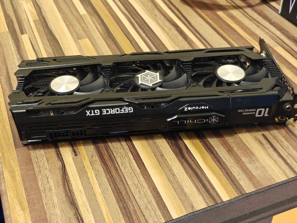 Видеокарта Inno3D iChill GeForce GTX 1080 Ti 11GB X3