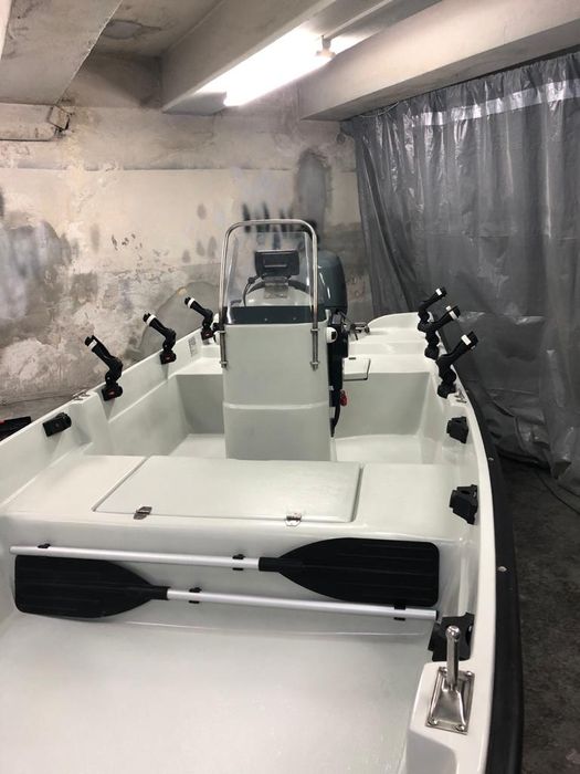 Vând barca Blaksea Fishing 510