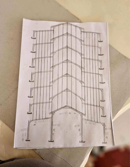 Se vinde structura metalica 8x20x4