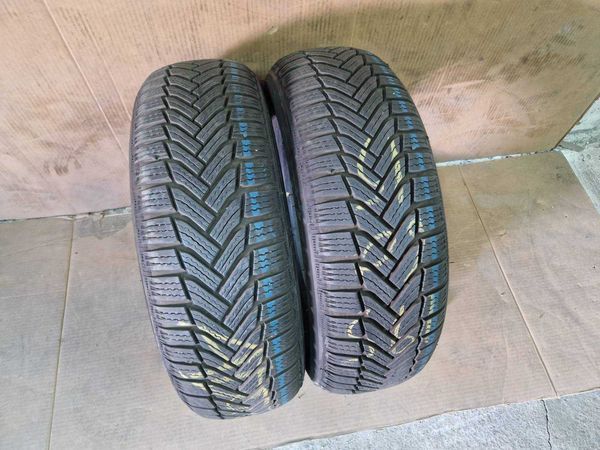 2 Michelin R15 195/60 
зимни гуми 
DOT2423