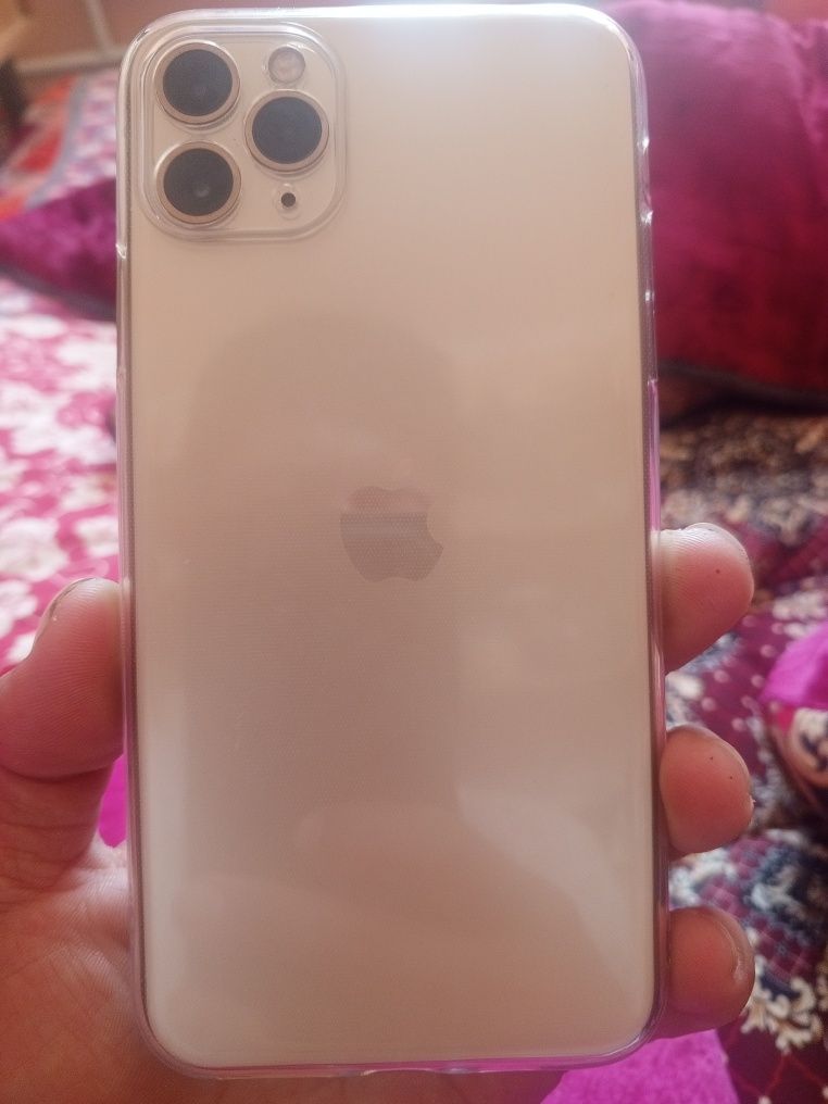 iPhone 11 pro max qolati ideal qech qanaqa aybi yoʻq emkost 84 radnoy