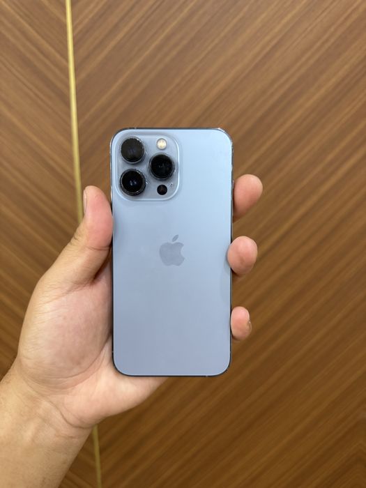 Продам айфон 13 про 256 гб в ремонте не был