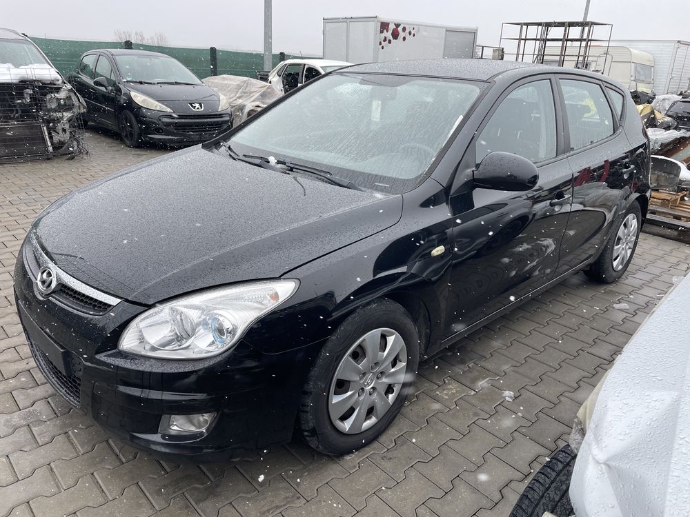 Hyndai I30 1.6crdi/2010г,На части