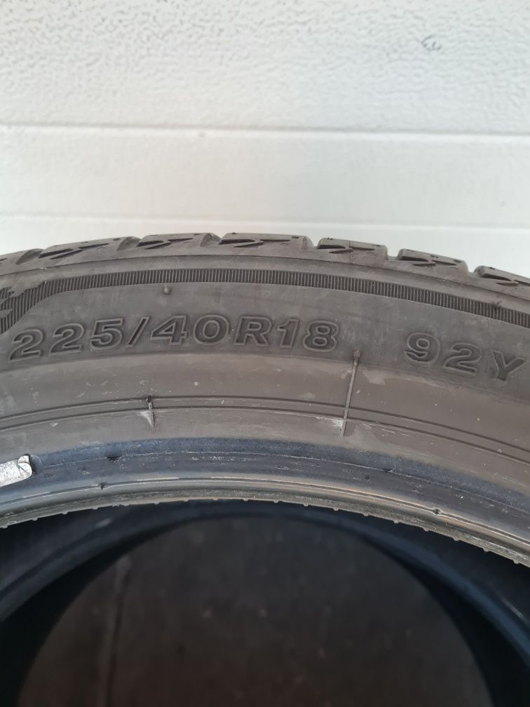Летни гуми 2 броя BRIDGESTONE Turanza T005 225 40 R18 дот 0524