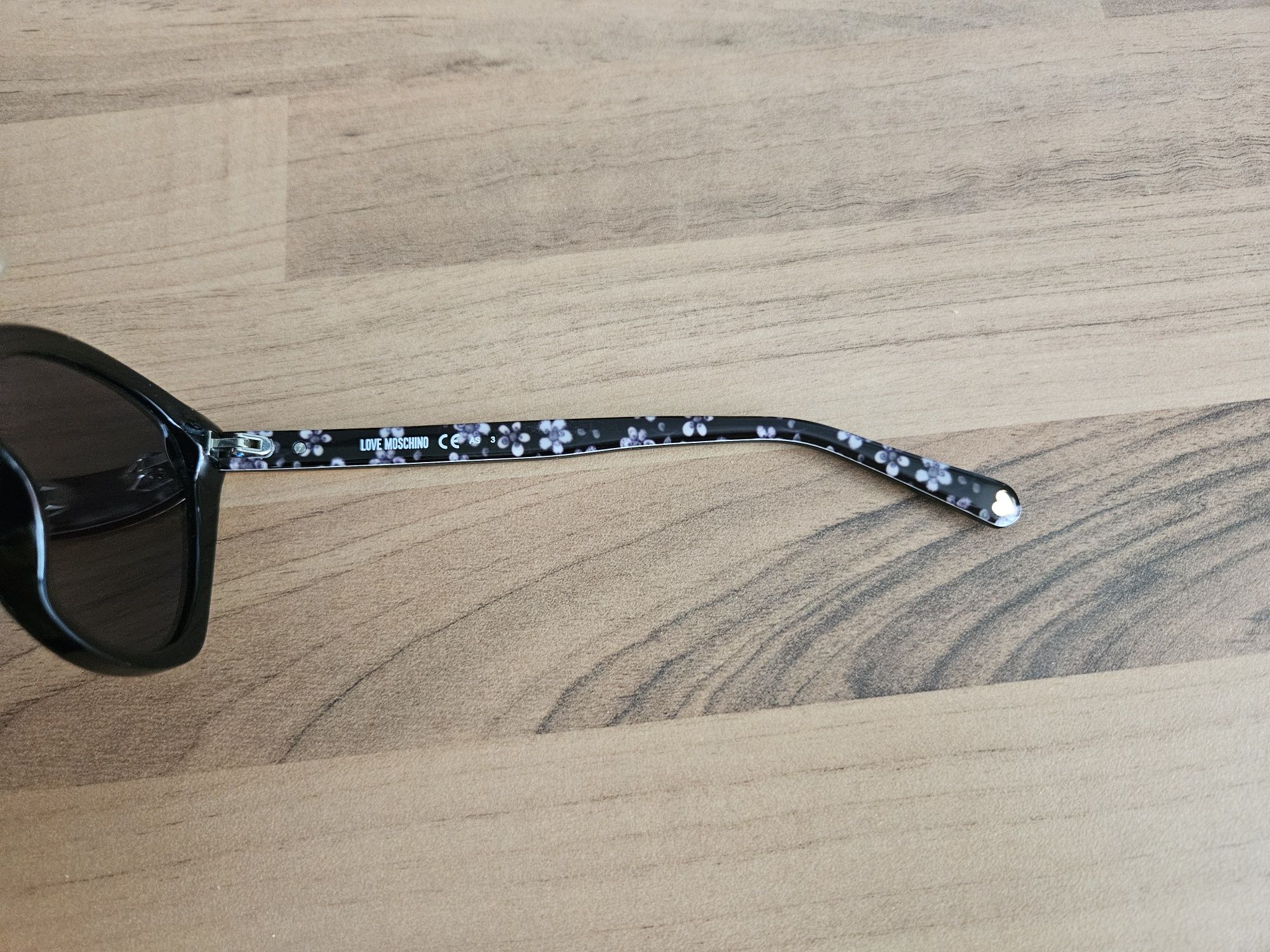 Ochelari de soare Cat-eye Moschino