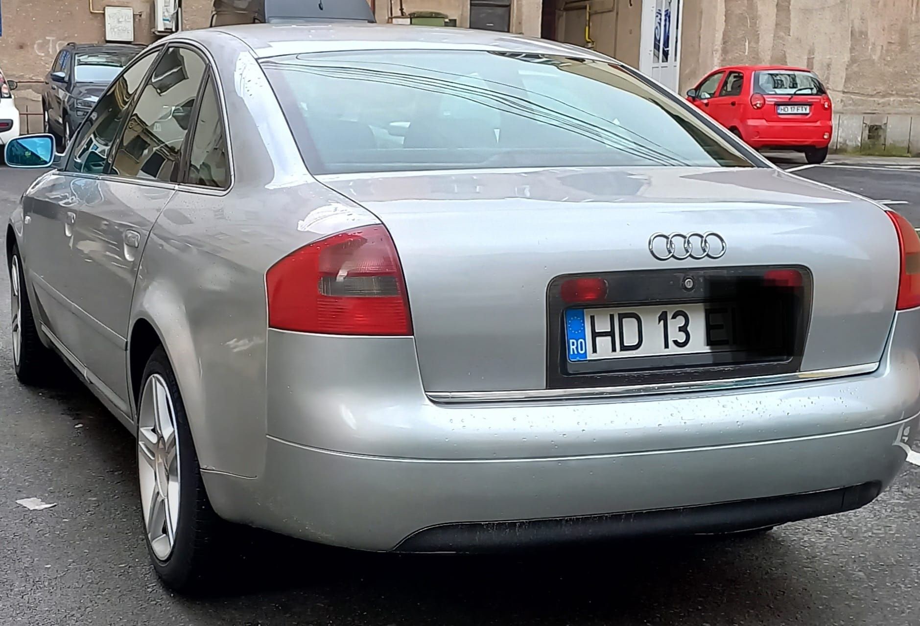 Vând Audi A6 an 1999