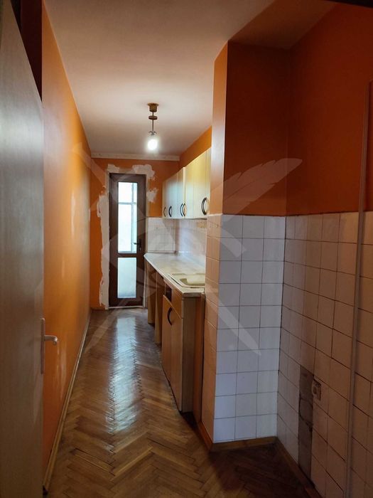 Продава се Многостаен апартамент в Варна, Център - 100 кв.м за 1970 €/кв.м - Снимка #10