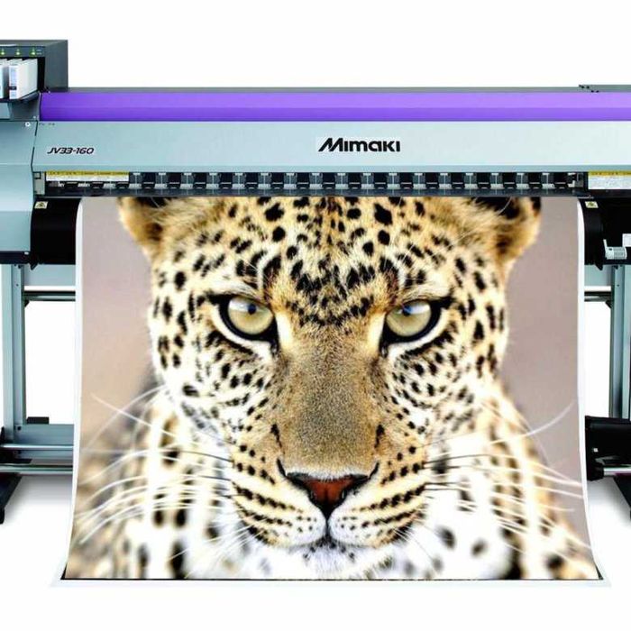 Печать на баннере, пленке самоклейке