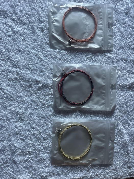 Corzi chitară electrică