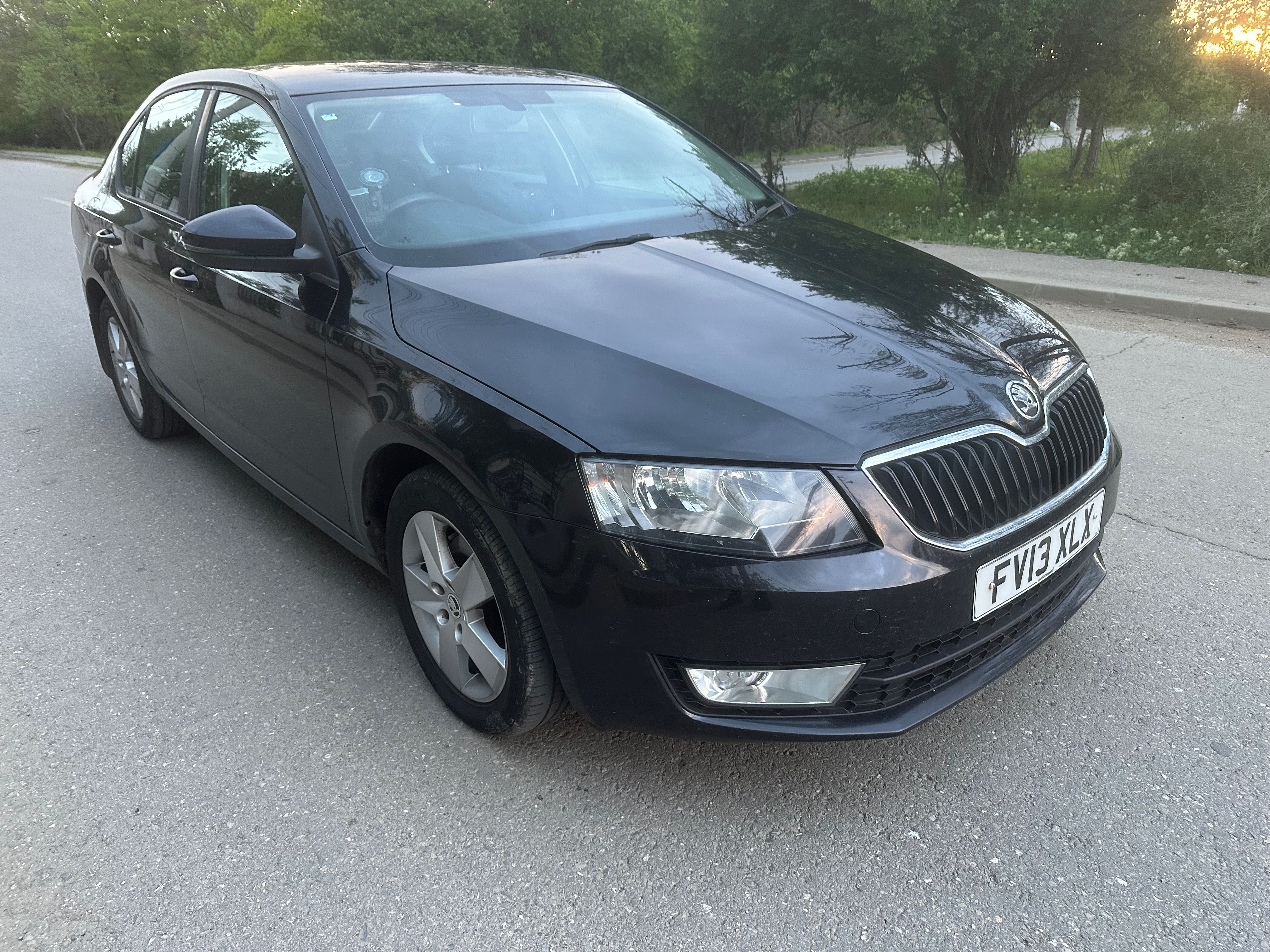 Skoda Octavia 3 1,6tdi E5 Stare perfectă adusă recent Volan dreapta