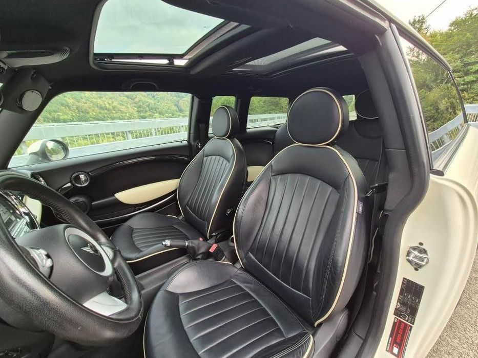 Mini Cooper ClubMan-1.6 Benzină-2008-Climă,Panoramic,Piele,Start-Stop