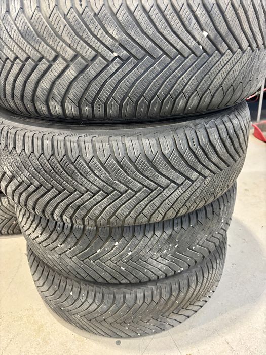 Vand 8 anvelope iarna Michelin Alpin 7
