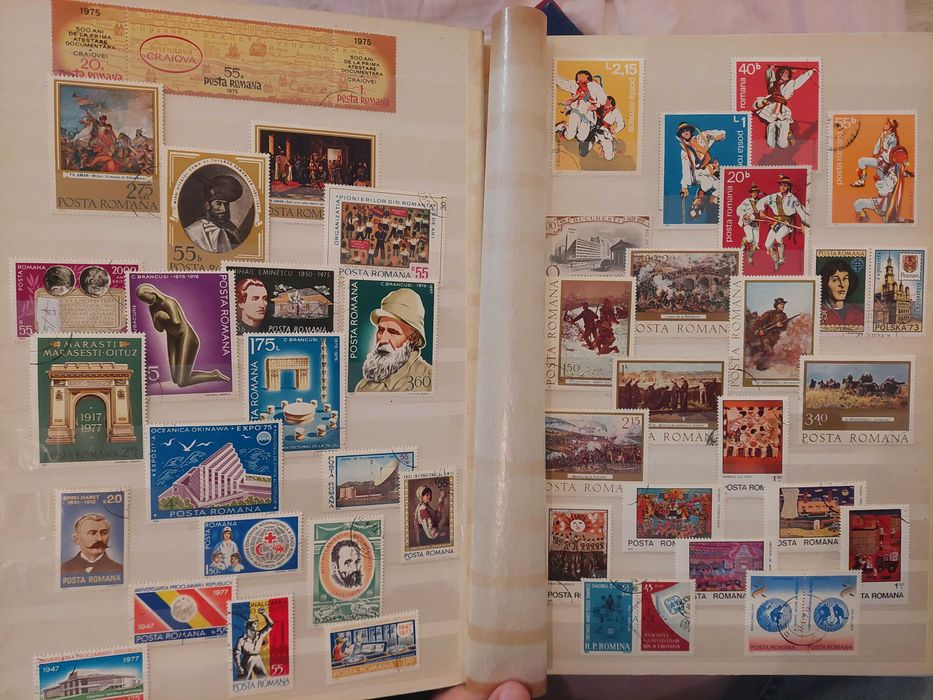 Clasor format A4 cu timbre romanesti +Bonus