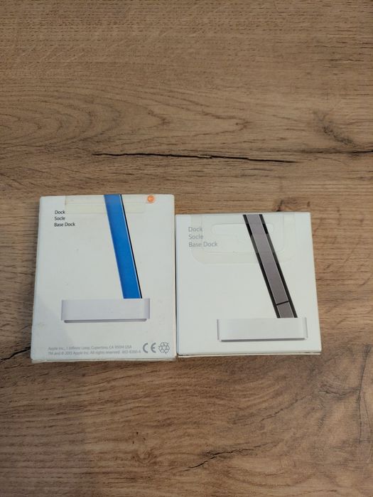 Dock Apple Phone 4 și 5c sigilate!