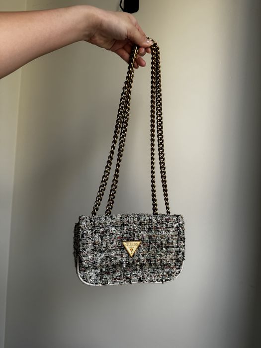 Продам оригинал сумку Guess