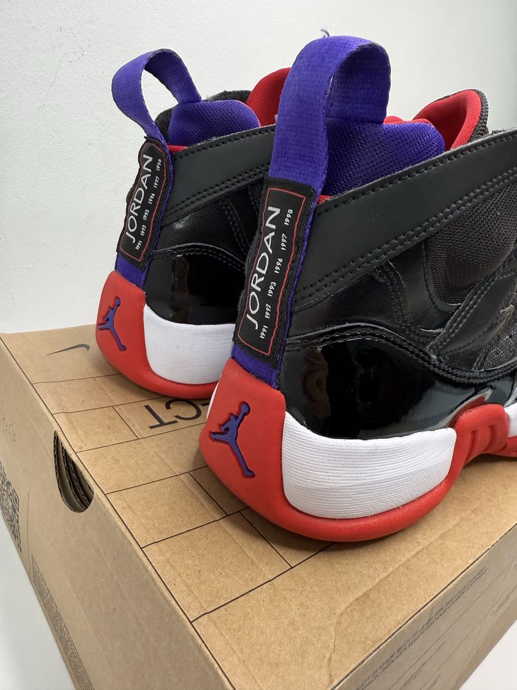 Jordan Jumpman Two Trey (43) Маратонки