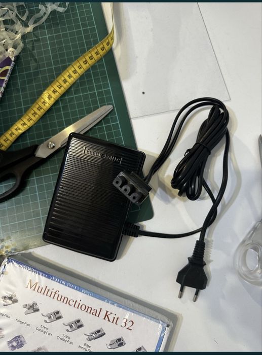 NOU Pedala universala masina cusut casnica 220V brother singer