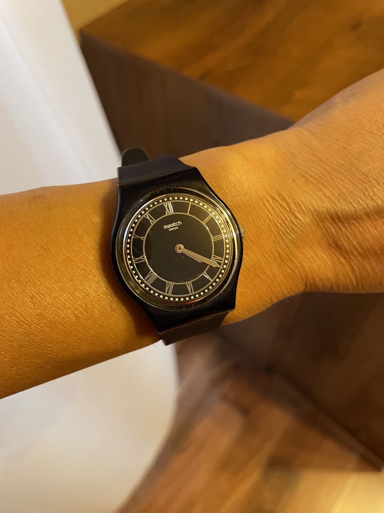 Дамски часовник - swatch