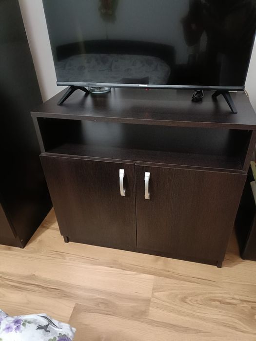 Vand mobilă dormitor