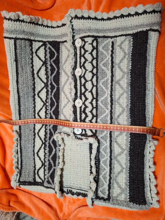 Vestă din lână naturală