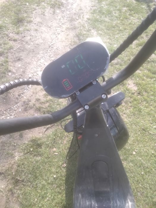Vind scuter electric de 2 persoane nou nouț frine spate fata hidraulic
