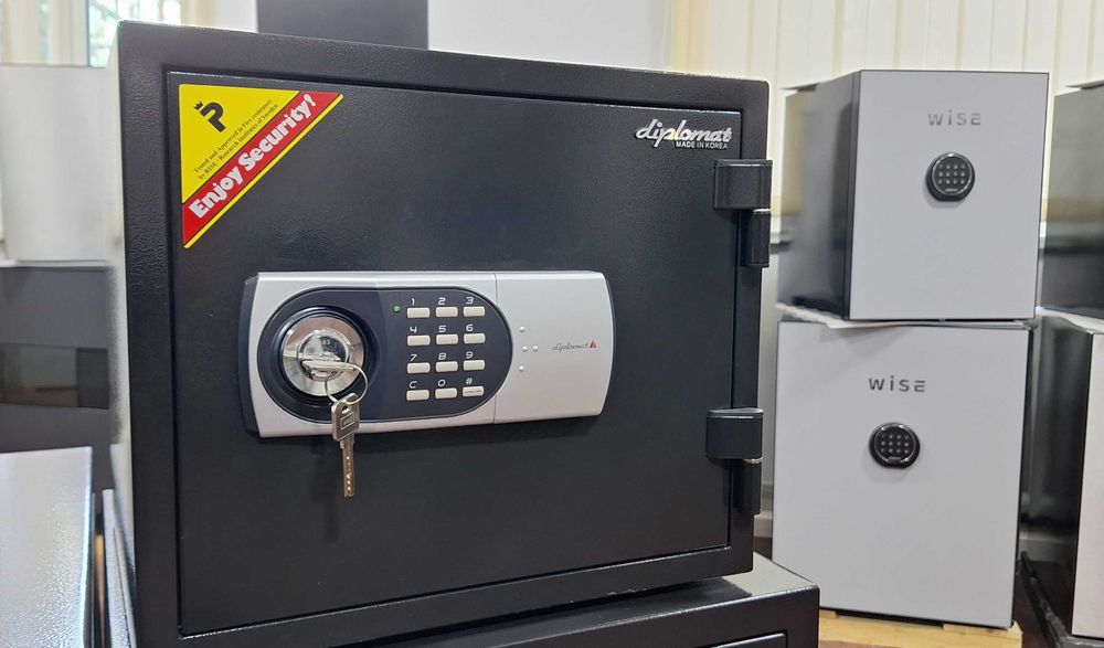 Cейфы Южно Корейские Diplomat огнестойкие. с Доставкой
