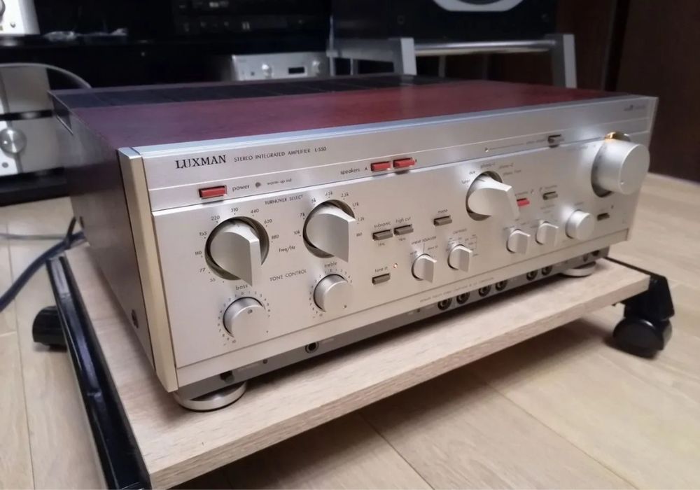 Luxman L550 класс А