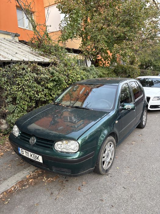 Dezmembrez Golf 4 1.4 16v