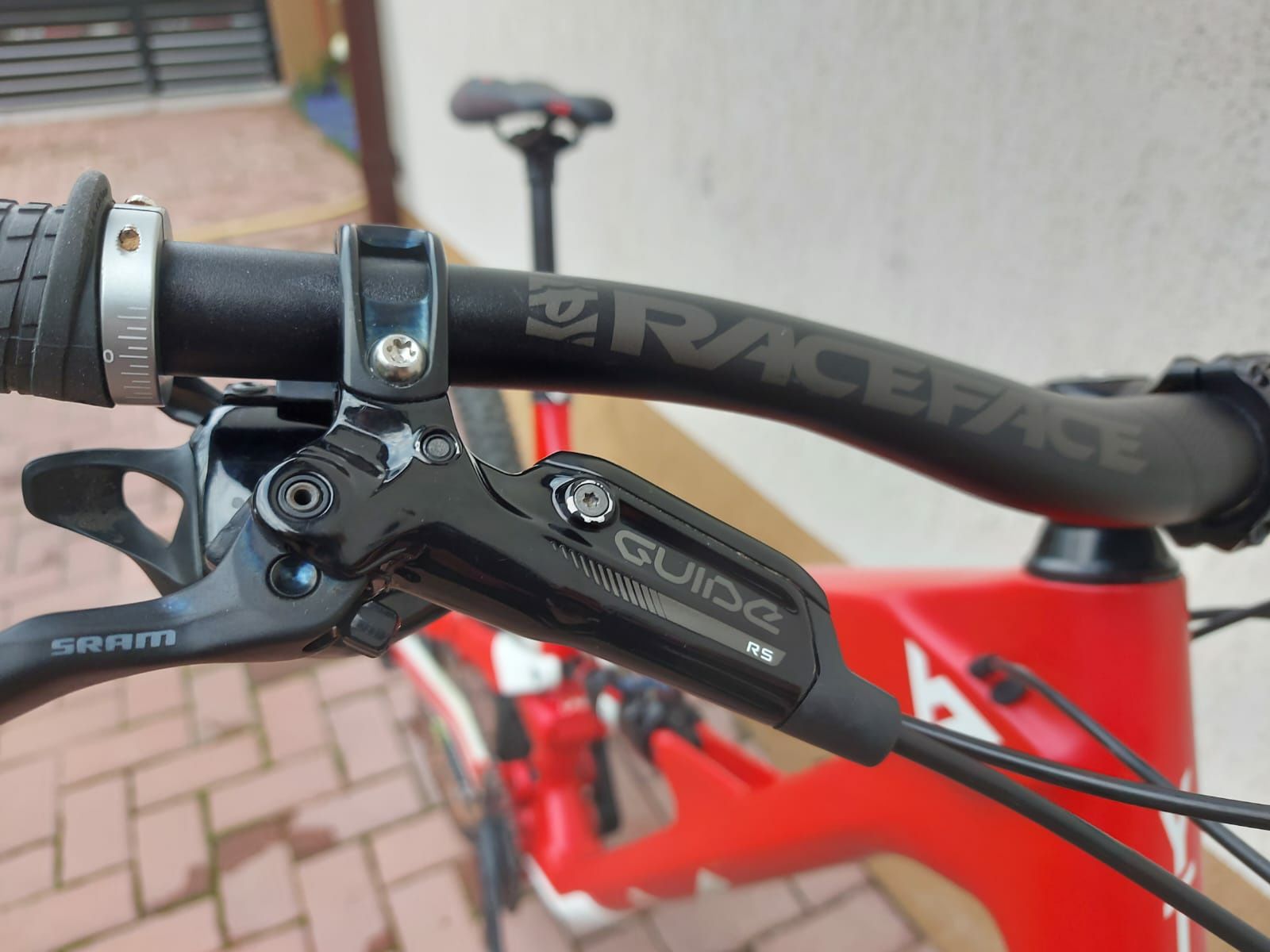 Bicicleta/mtb full suspension 27,5" carbon YT JEFFSY CF Pro enduro